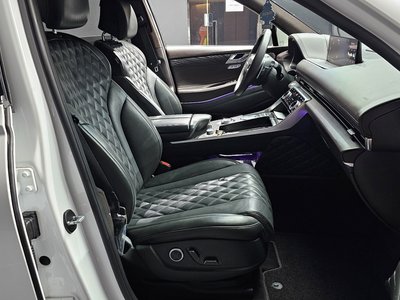 GENESIS GV80 - 10