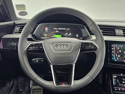 صورة مصغرة 13 لـ 2024 AUDI SQ8 E-TRON