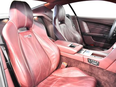 2010 Aston Martin DBS 照片 4