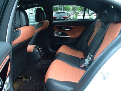 2026 Mercedes-BENZ C-CLASS photo 3
