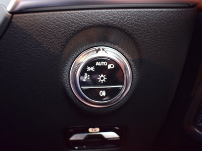 2026 Mercedes-BENZ C-CLASS 缩略图 31