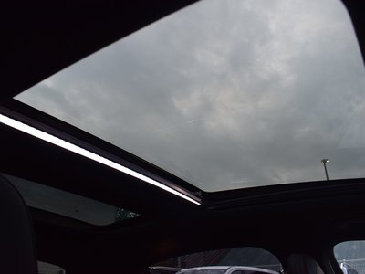 2026 Mercedes-BENZ C-CLASS photo 5