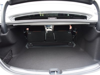 2026 Mercedes-BENZ C-CLASS 缩略图 53