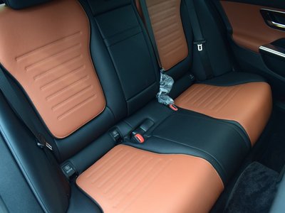 2026 Mercedes-BENZ C-CLASS 缩略图 48
