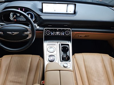 صورة 5 لـ 2020 Genesis GV80