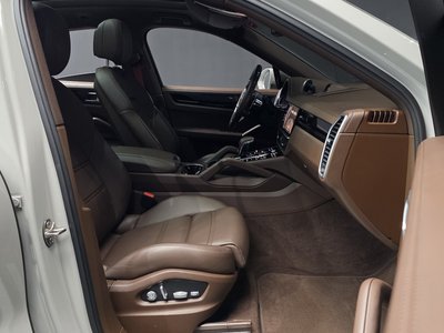 2021 Porsche CAYENNE 缩略图 11