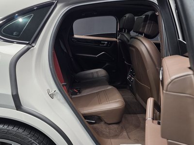 2021 Porsche CAYENNE 缩略图 12
