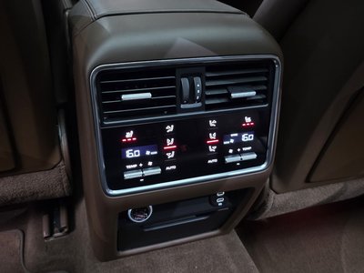 2021 Porsche CAYENNE 缩略图 19