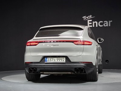 2021 Porsche CAYENNE 照片 4