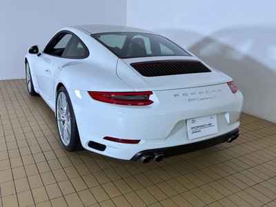 PORSCHE 911 - 4