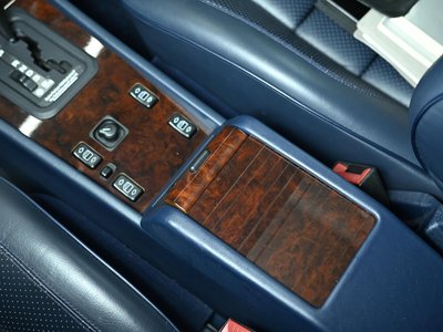 1994 Mercedes-BENZ E-CLASS thumbnail 58
