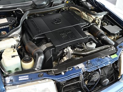 1994 Mercedes-BENZ E-CLASS thumbnail 80