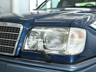 صورة 10 لـ 1994 Mercedes-BENZ E-CLASS