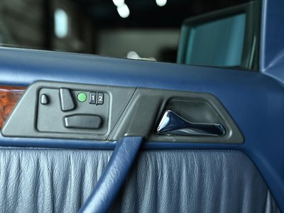 1994 Mercedes-BENZ E-CLASS thumbnail 51