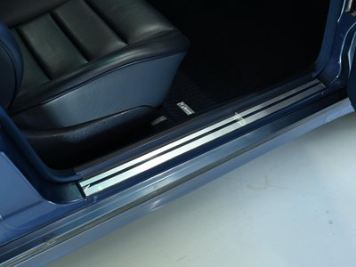 1994 Mercedes-BENZ E-CLASS thumbnail 61