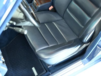 1994 Mercedes-BENZ E-CLASS thumbnail 47
