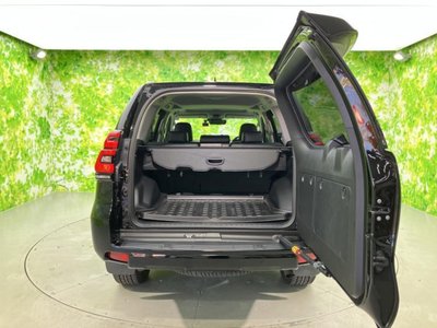 TOYOTA LAND CRUISER - 8