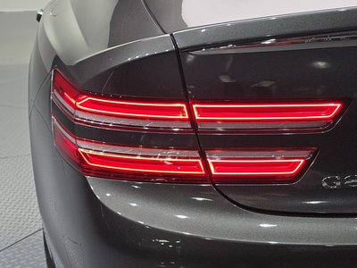 GENESIS G80 (RG3) - 10