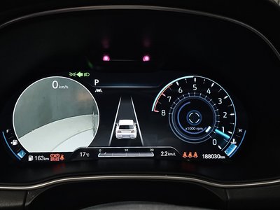 GENESIS GV80 - 8