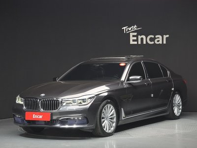 BMW 7 SERIES - 1