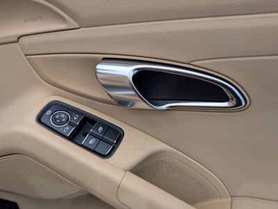 صورة مصغرة 31 لـ 2016 Porsche BOXSTER