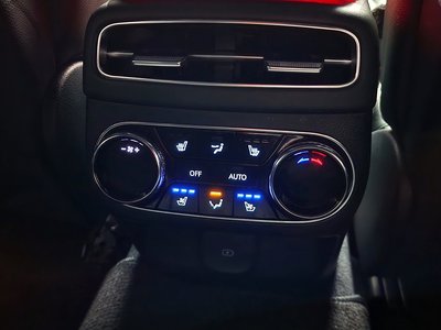 صورة مصغرة 18 لـ 2023 Genesis GV70