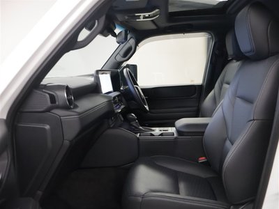 2025 Toyota LAND CRUISER 250 — миниатюра 25