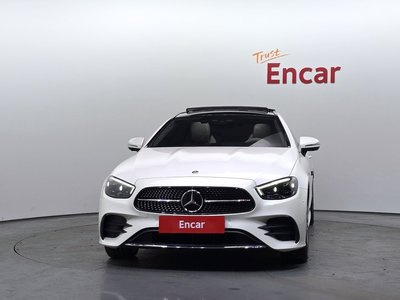 MERCEDES-BENZ E-CLASS - 2