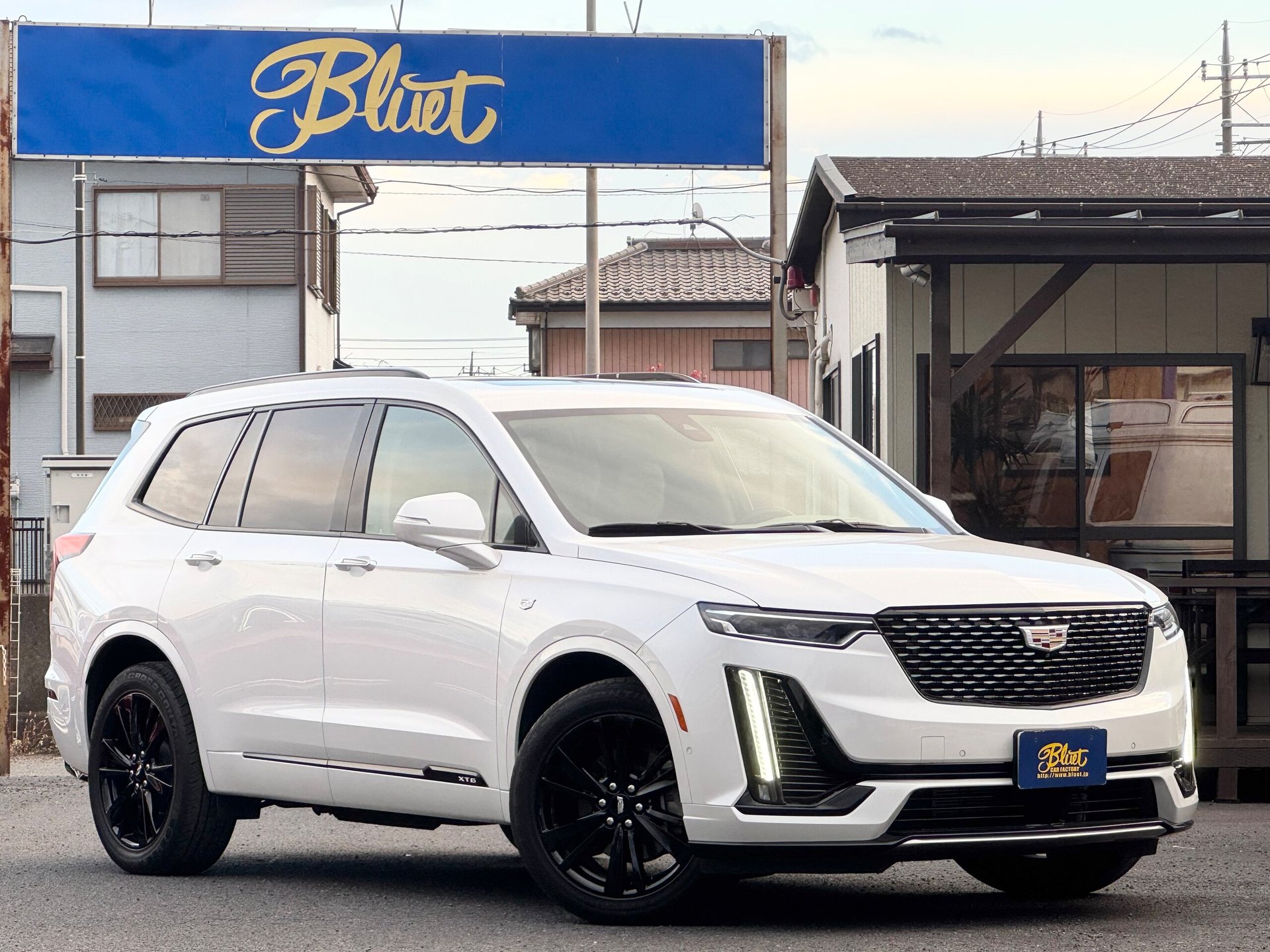 CADILLAC XT6 - View 1