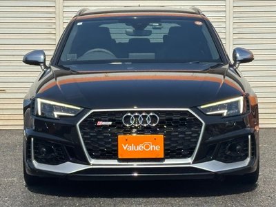 AUDI RS4 - 5