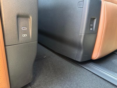 2025 Toyota VELLFIRE 缩略图 40