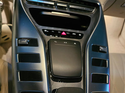 MERCEDES-BENZ GT AMG - 8