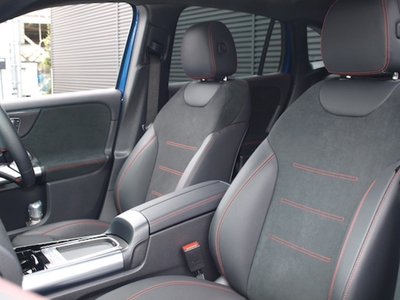 MERCEDES-BENZ GLA-CLASS - 10