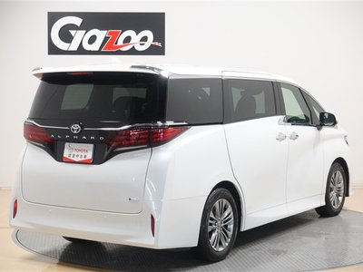 2025 TOYOTA ALPHARD photo 5