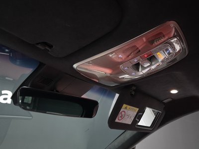 2022 Genesis GV70 — миниатюра 24