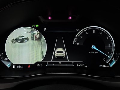 2022 Genesis GV70 — миниатюра 11