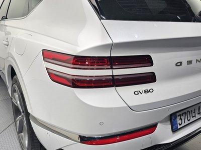 GENESIS GV80 - 10
