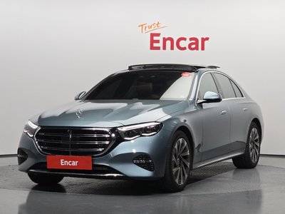 MERCEDES-BENZ E-CLASS - 1