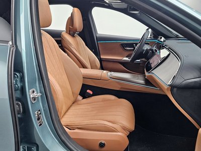 MERCEDES-BENZ E-CLASS - 10