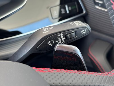 2024 AUDI RS Q8 thumbnail 18