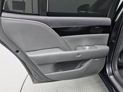 2022 Genesis G90 (RS4) — миниатюра 15