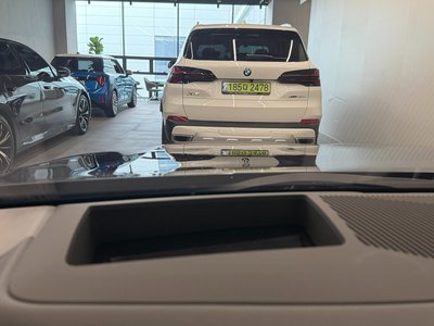 2024 BMW I5 — миниатюра 14