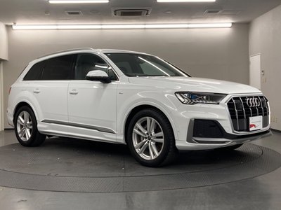 AUDI Q7 - 7