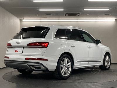 AUDI Q7 - 2