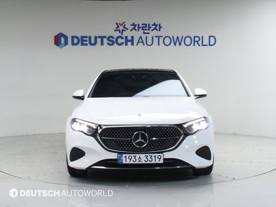 MERCEDES-BENZ E-CLASS - 2