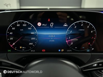 MERCEDES-BENZ E-CLASS - 8