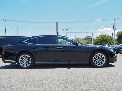 LEXUS LS - 9
