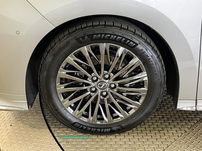 2024 Lexus LM — миниатюра 36