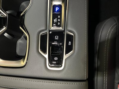 2024 Lexus LM — миниатюра 34