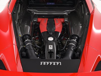 FERRARI F8 - 10